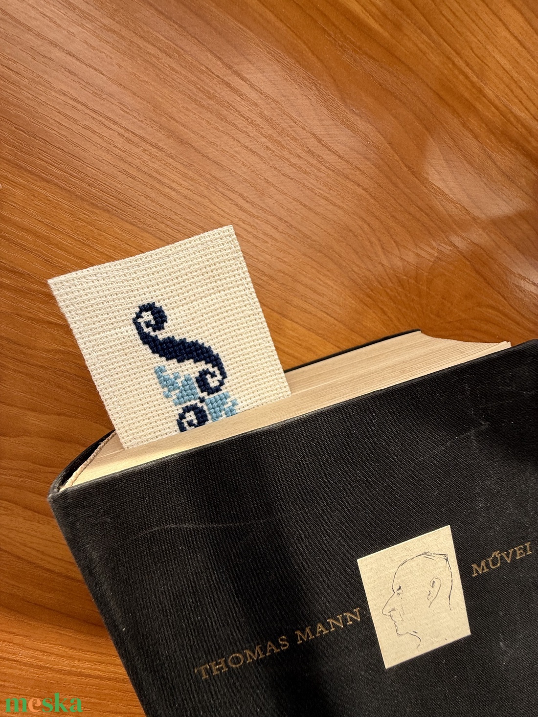 Könyjelző - könyv & zene - könyvjelző - Meska.hu