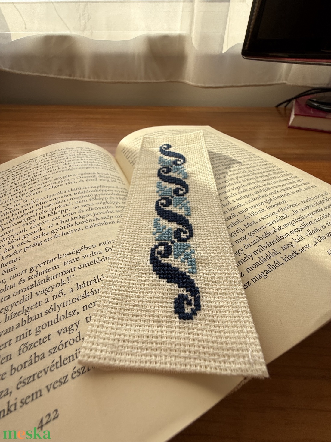 Könyjelző - könyv & zene - könyvjelző - Meska.hu