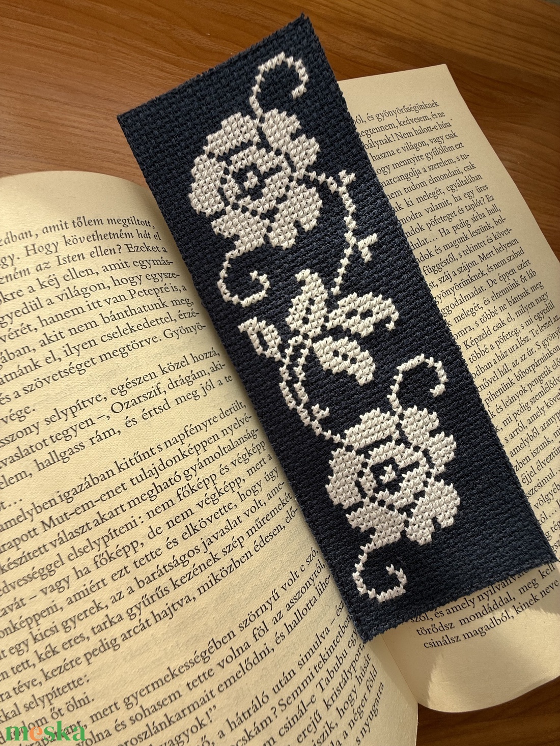 Könyvjelző - könyv & zene - könyvjelző - Meska.hu