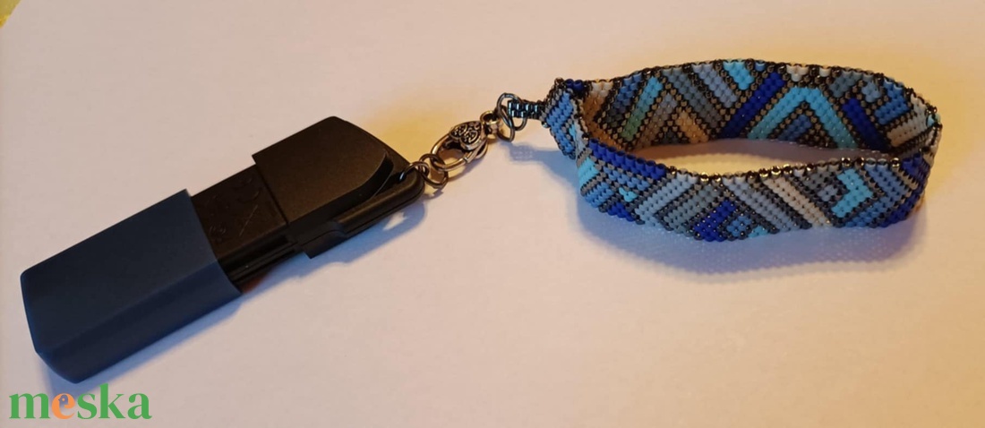 PenDrive fityegő - ékszer - ékszerszett - Meska.hu