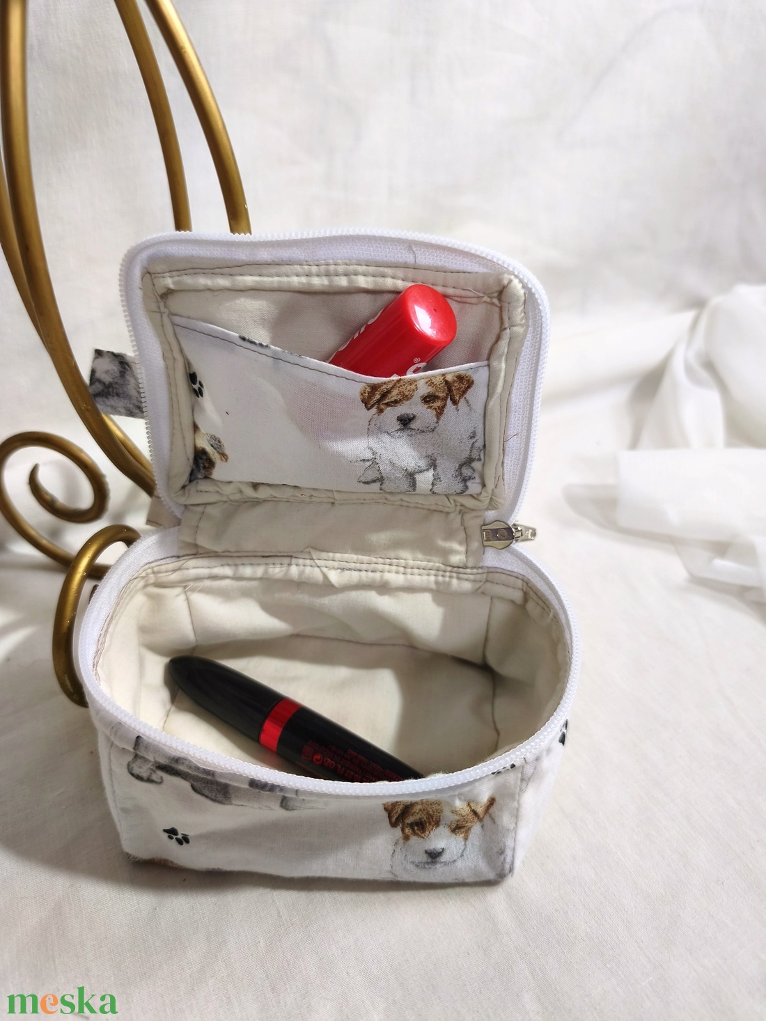 Kézzel készült kutyus mintás nesszeszer � praktikus és bájos - szépségápolás - arcápolás - smink kellék - Meska.hu