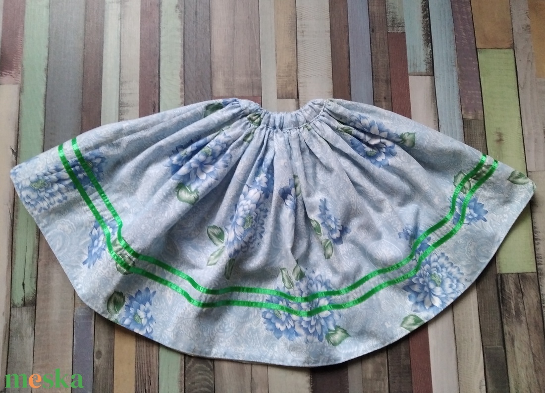 Kisgyermek néptánc szoknya 30 cm világoskék - ruha & divat - babaruha & gyerekruha - szoknya - Meska.hu Kisgyermek néptánc szoknya 30 cm világoskék - ruha & divat - babaruha & gyerekruha - szoknya - Meska.hu