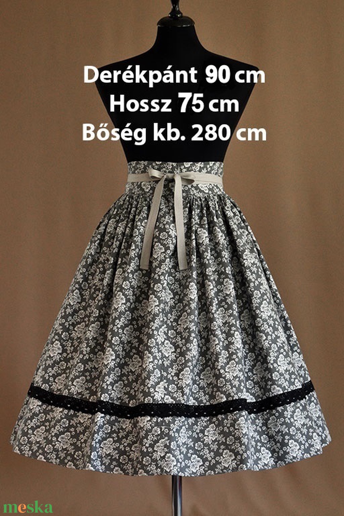 Kamasz néptánc szoknya 75 cm kék, szürke - ruha & divat - női ruha - szoknya - Meska.hu Kamasz néptánc szoknya 75 cm kék, szürke - ruha & divat - női ruha - szoknya - Meska.hu