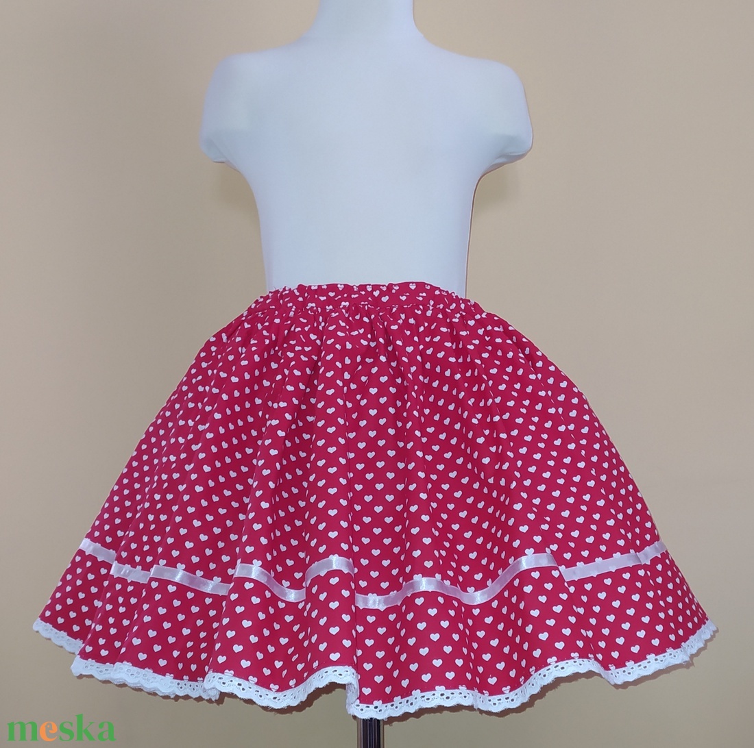 Gyermek néptánc szoknya 40 cm piros, bordó - ruha & divat - babaruha & gyerekruha - szoknya - Meska.hu Gyermek néptánc szoknya 40 cm piros, bordó - ruha & divat - babaruha & gyerekruha - szoknya - Meska.hu
