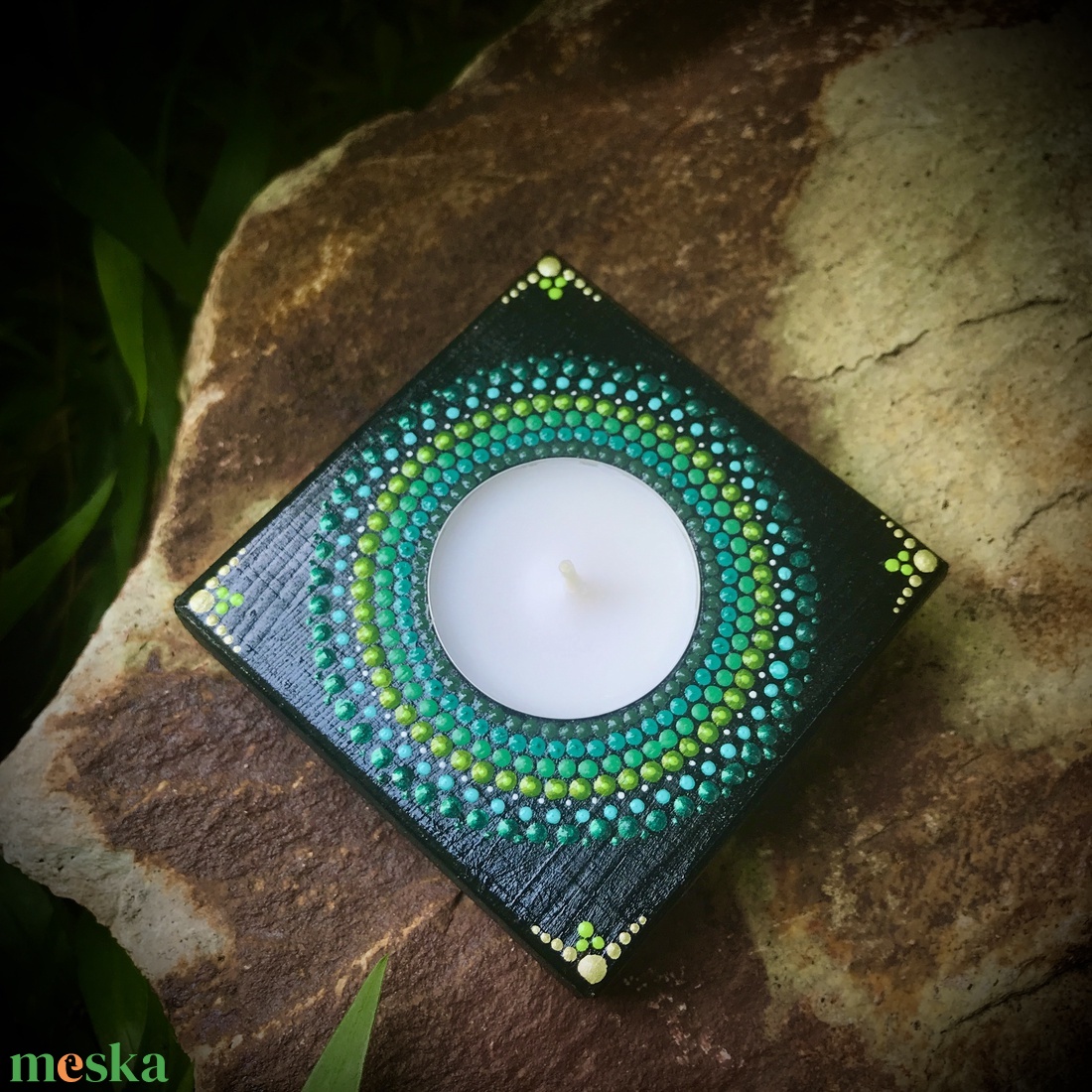 Spirituális mandala mécsestartó türkiz és zöld színben, érzékiség és intuíció - otthon & életmód - dekoráció - spiritualitás - mandala - Meska.hu