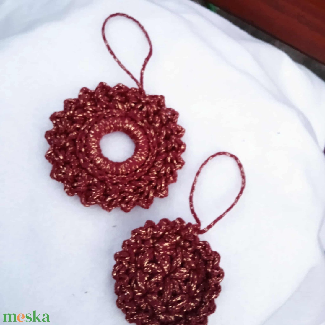 Bordó-arany horgolt karácsonyfa dísz  - karácsony - karácsonyi lakásdekoráció - karácsonyfadíszek - Meska.hu