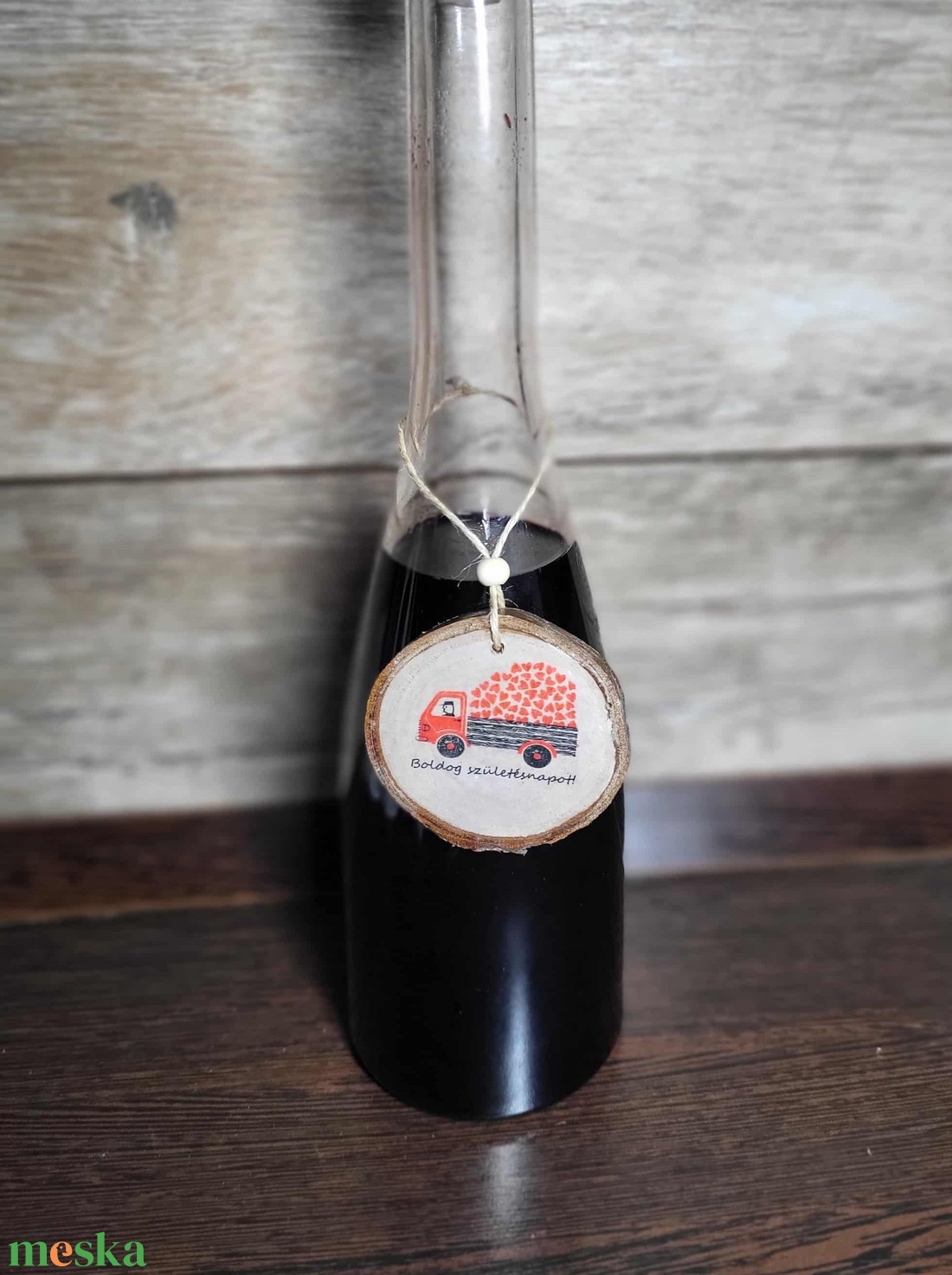 Születésnapi ajándékkísérő, fa ajándékkísérő - otthon & életmód - dekoráció - fali és függő dekoráció - függődísz - Meska.hu