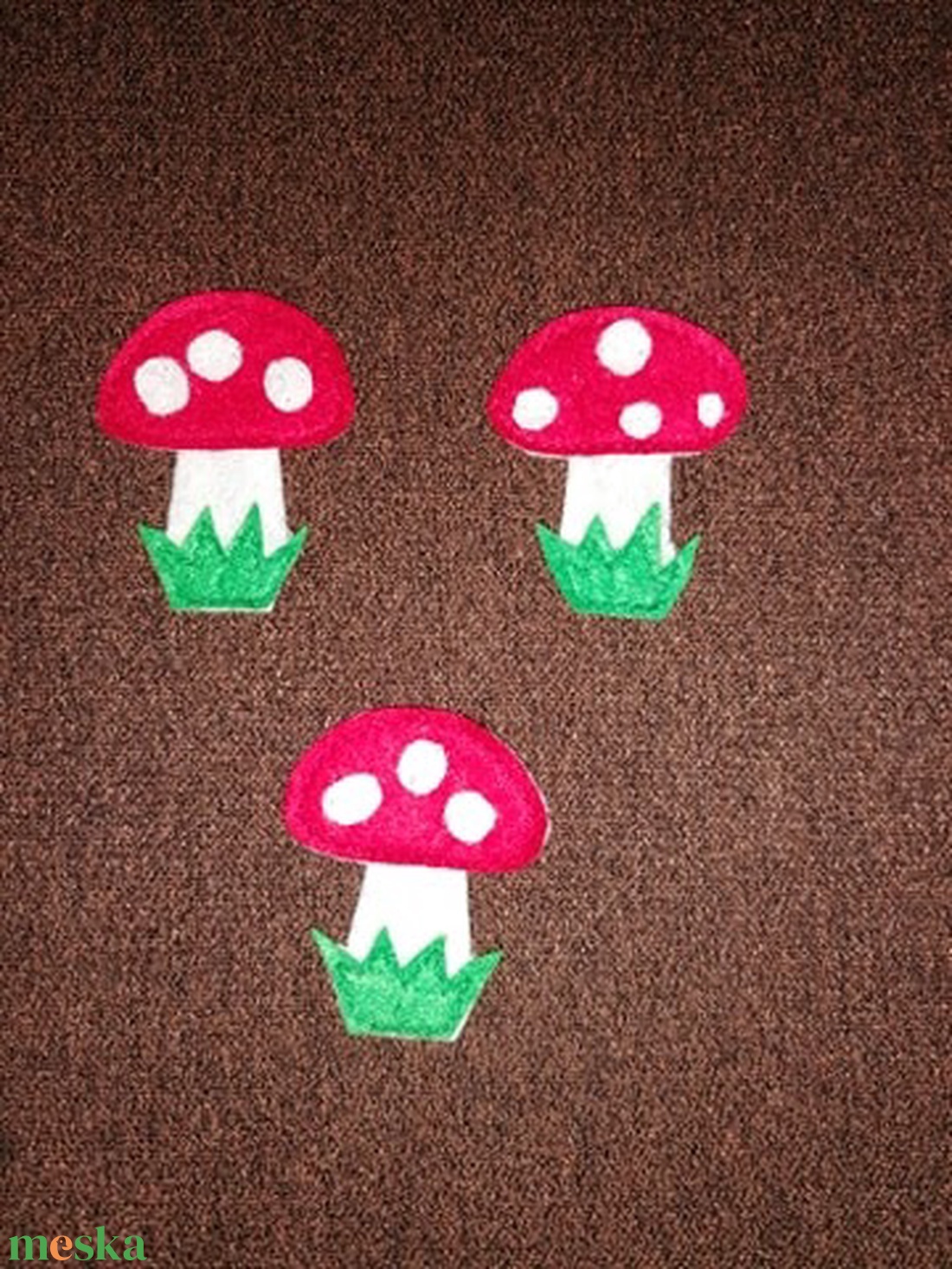 Kokárda gomba.Akár más ovis jellel is. - ékszer - kitűző és bross - Meska.hu