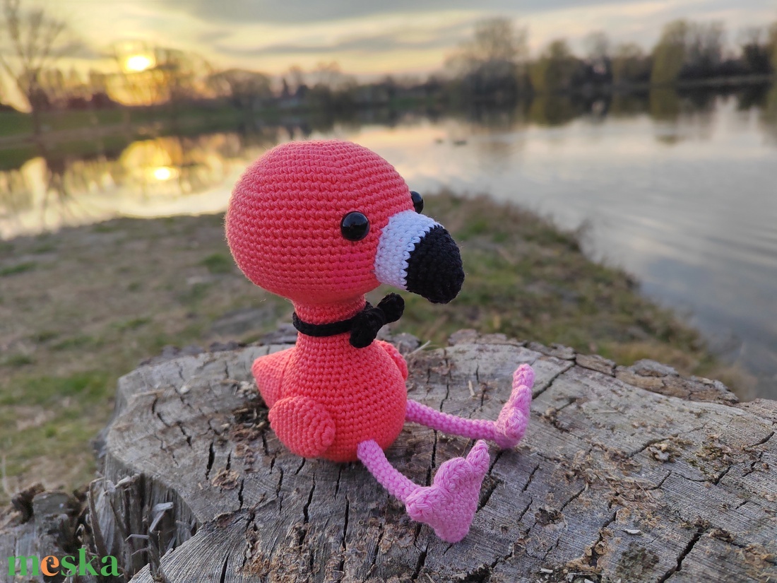 Horgolt flamingó - játék & sport - plüssállat & játékfigura - madár - Meska.hu