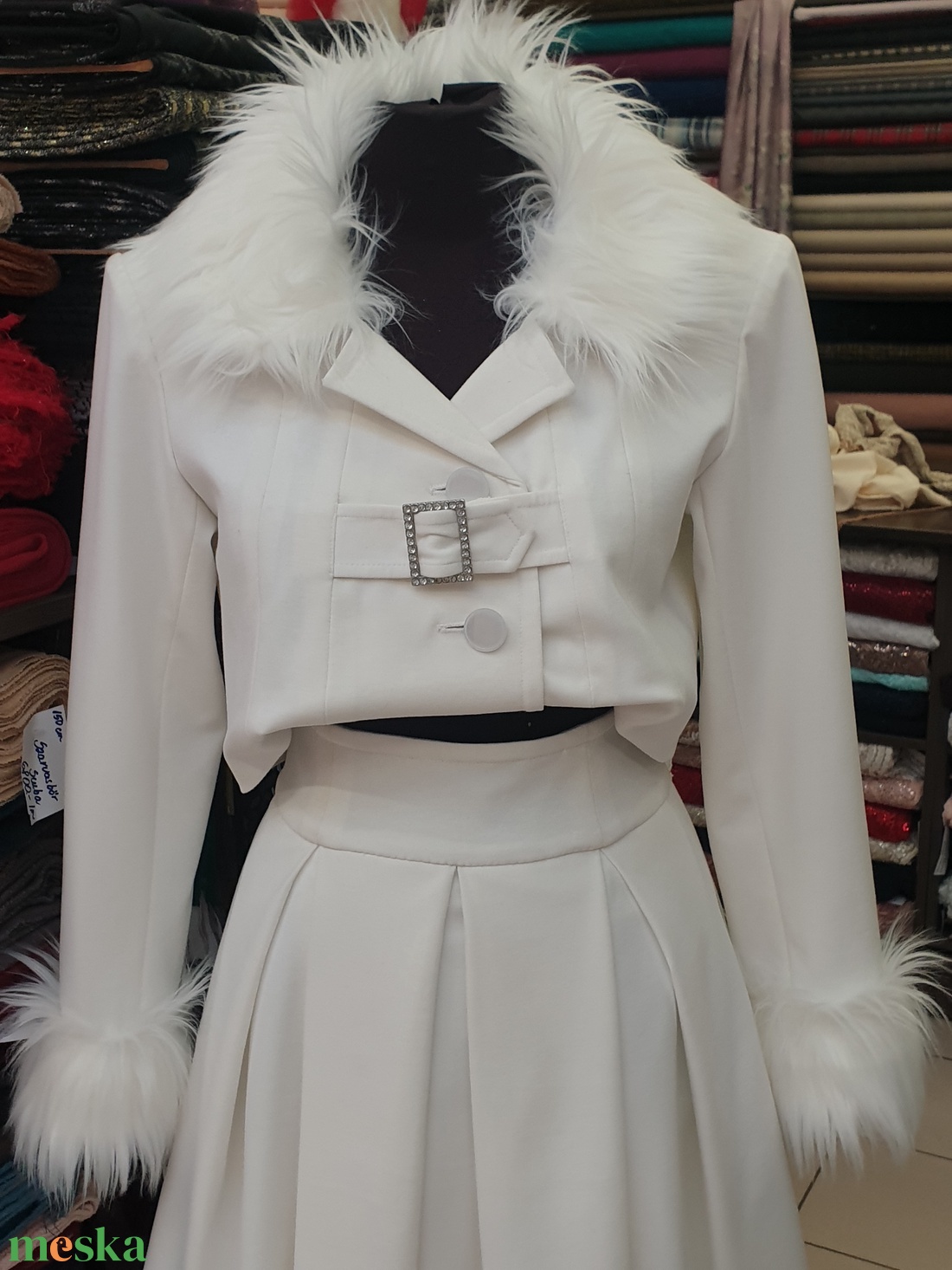 Fehér kosztüm - ruha & divat - női ruha - blézer & kosztüm - Meska.hu
