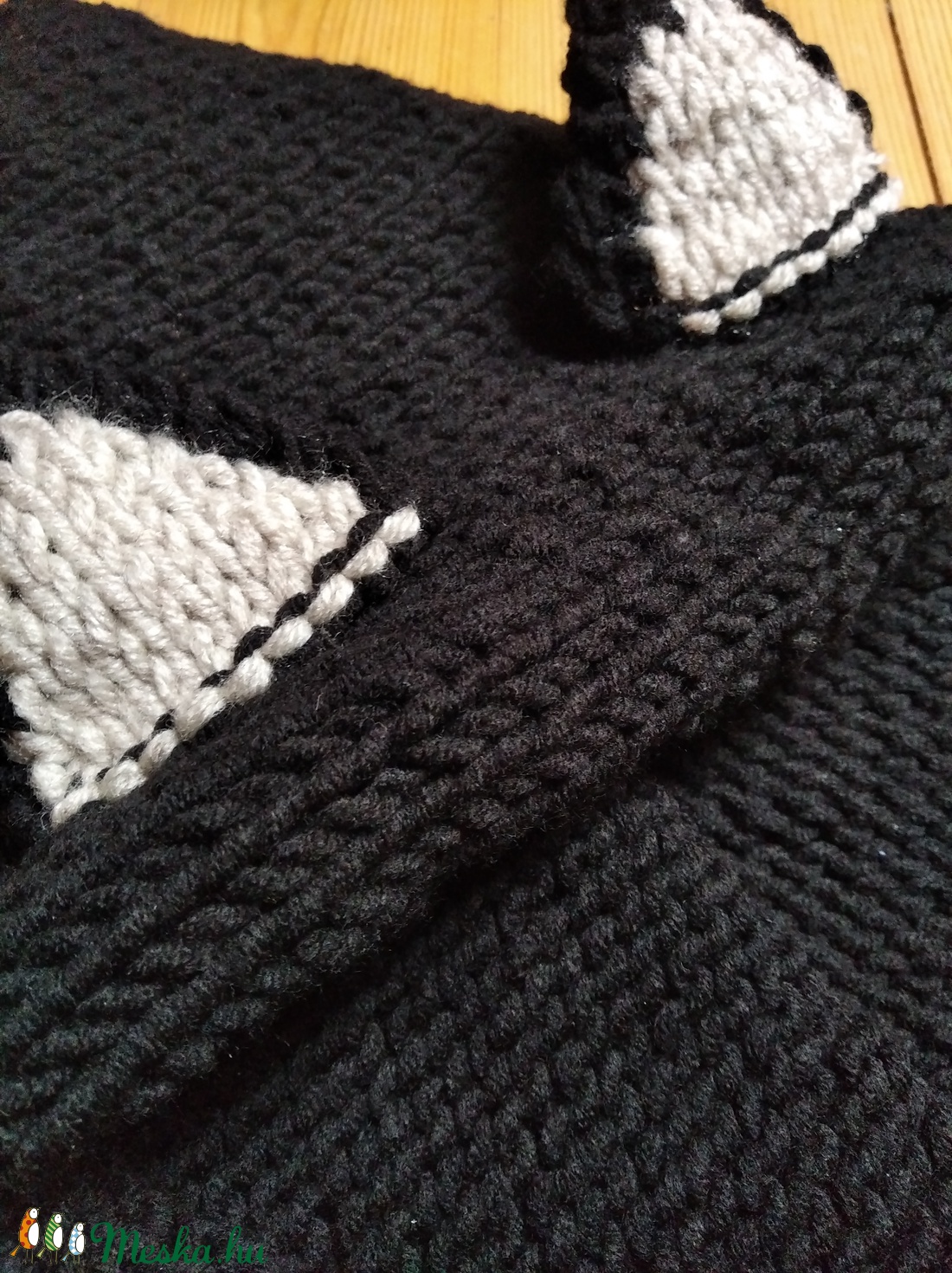 Fekete Cica kapucni - ruha & divat - sál, sapka, kendő - Meska.hu