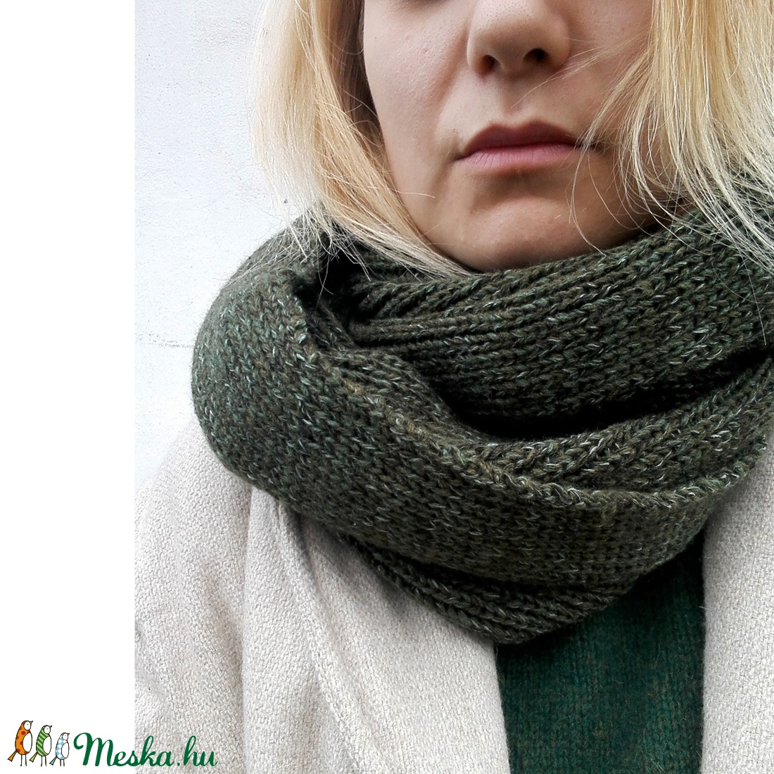 Olajzöld melíros kötött körsál - ruha & divat - sál, sapka, kendő - sál - Meska.hu