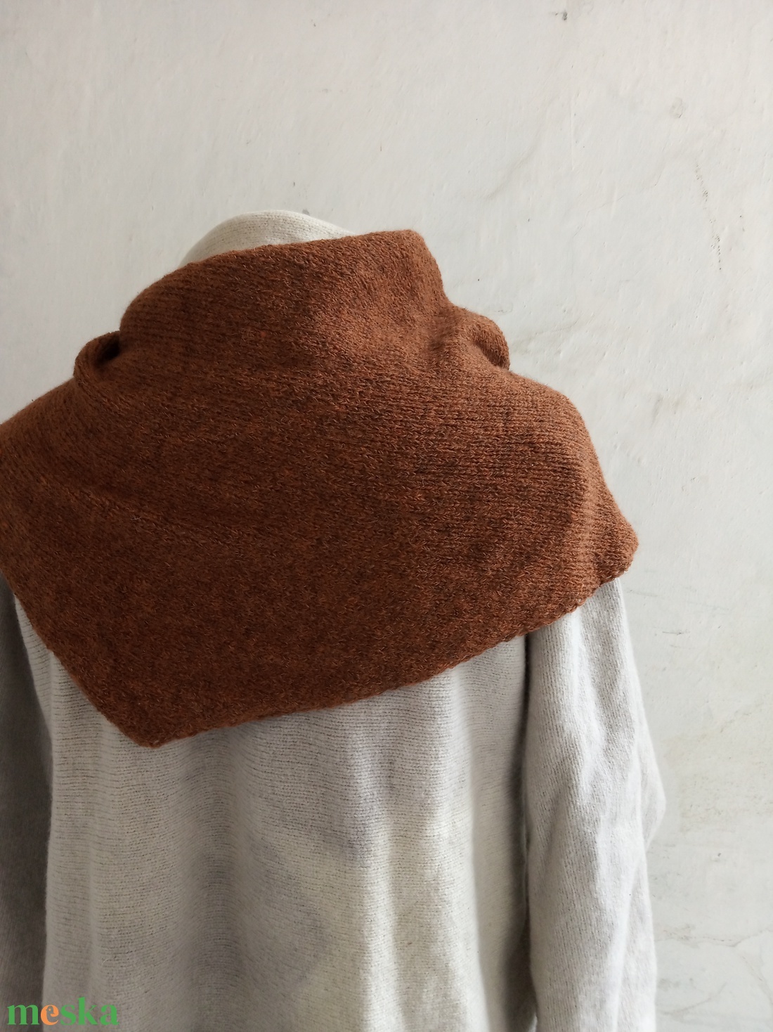 Puha kötött rozsdaszín kendő II. - ruha & divat - sál, sapka, kendő - vállkendő - Meska.hu