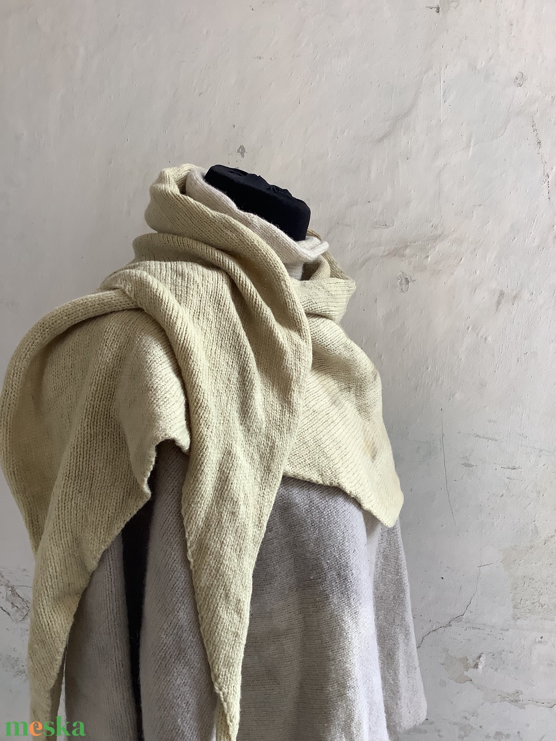 Növényel festett kendő  - ruha & divat - sál, sapka, kendő - vállkendő - Meska.hu