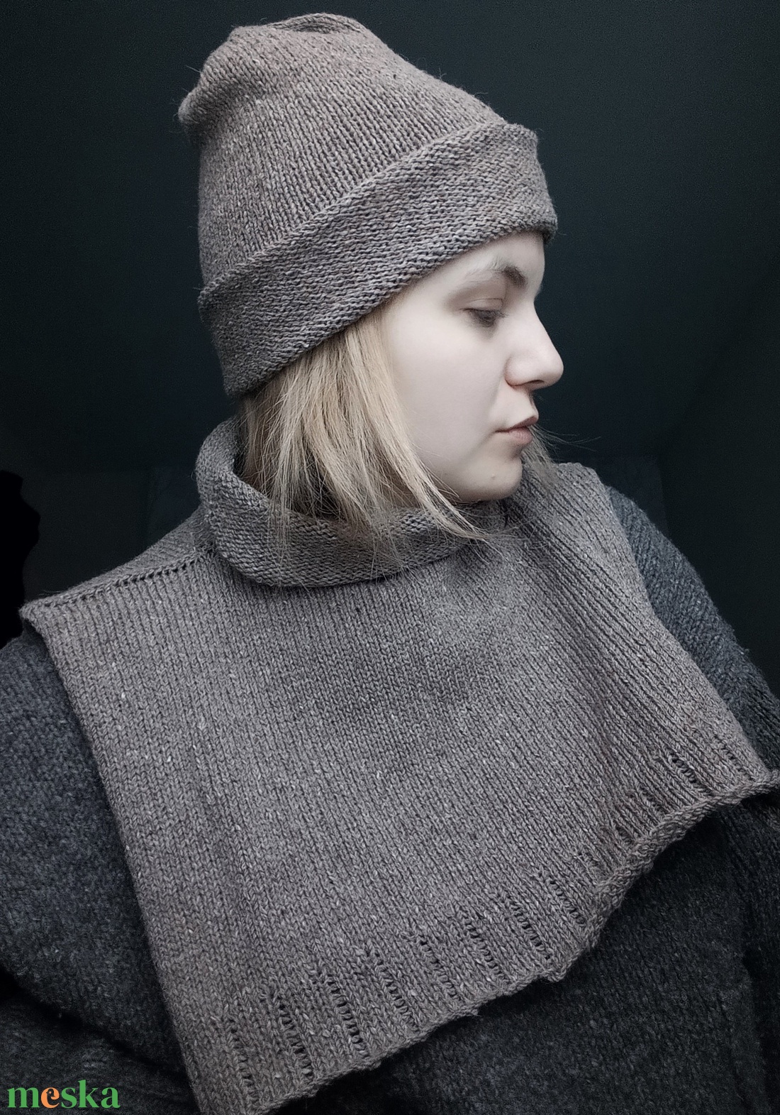 Kötött Tweedgallér és sapka / Grizzly - ruha & divat - sál, sapka, kendő - sál - Meska.hu Kötött Tweedgallér és sapka / Grizzly - ruha & divat - sál, sapka, kendő - sál - Meska.hu