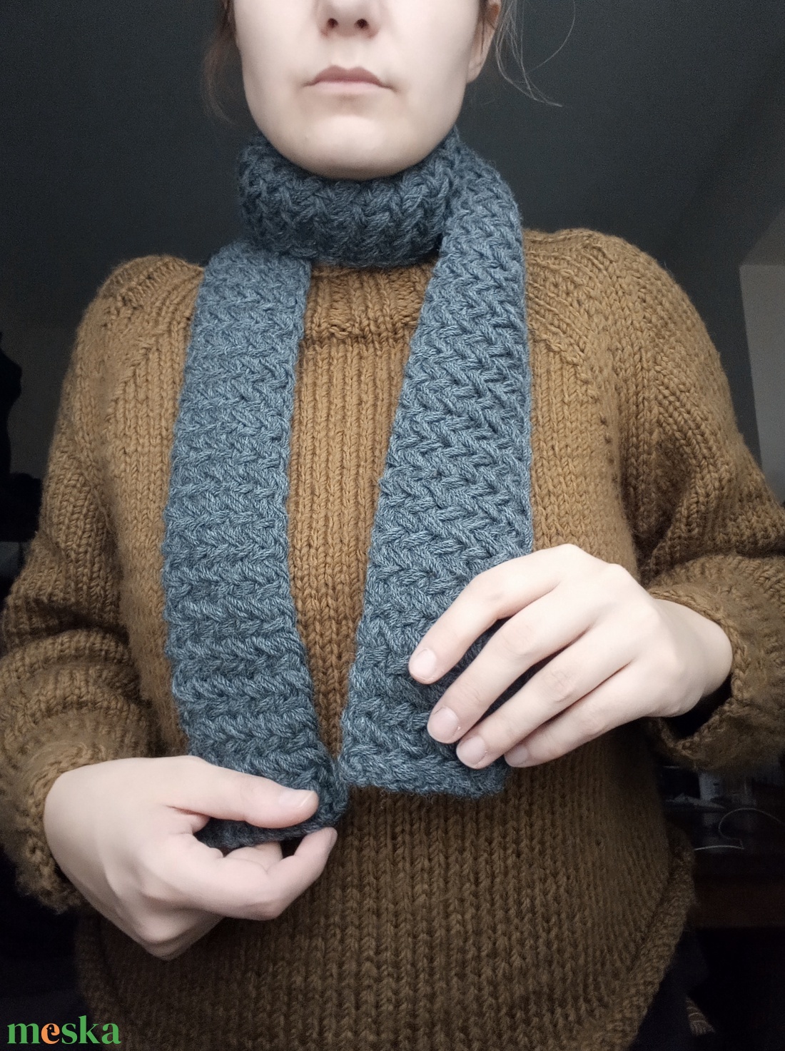 Kötött keskeny halszálka mintás sál - ruha & divat - sál, sapka, kendő - sál - Meska.hu