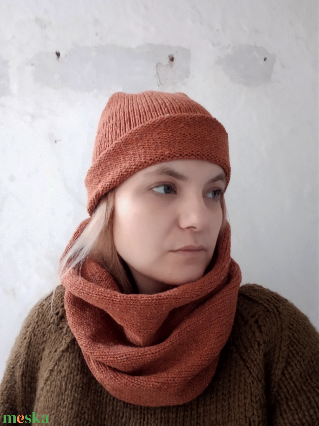 Kötött Tweedsál és sapka / Répatorta - ruha & divat - sál, sapka, kendő - sál - Meska.hu Kötött Tweedsál és sapka / Répatorta - ruha & divat - sál, sapka, kendő - sál - Meska.hu