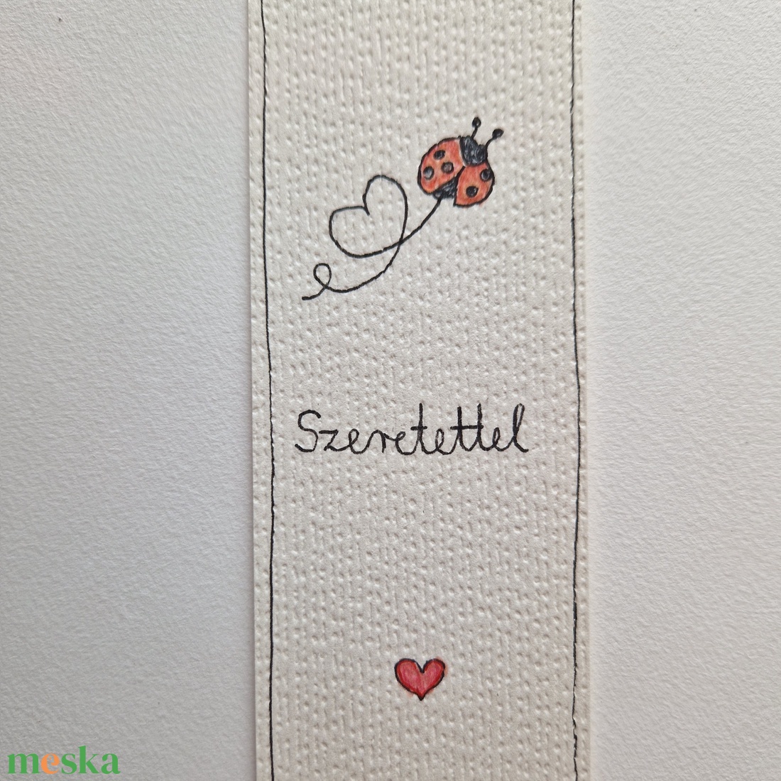 Akvarell könyvjelző - Szeretettel felirattal, katicával, szív motívummal - könyv & zene - könyvjelző - Meska.hu