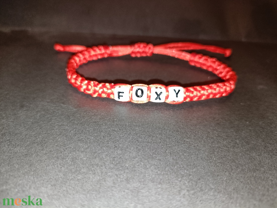 FNAF karkötő - ékszer - karkötő - fonott karkötő - Meska.hu FNAF karkötő - ékszer - karkötő - fonott karkötő - Meska.hu