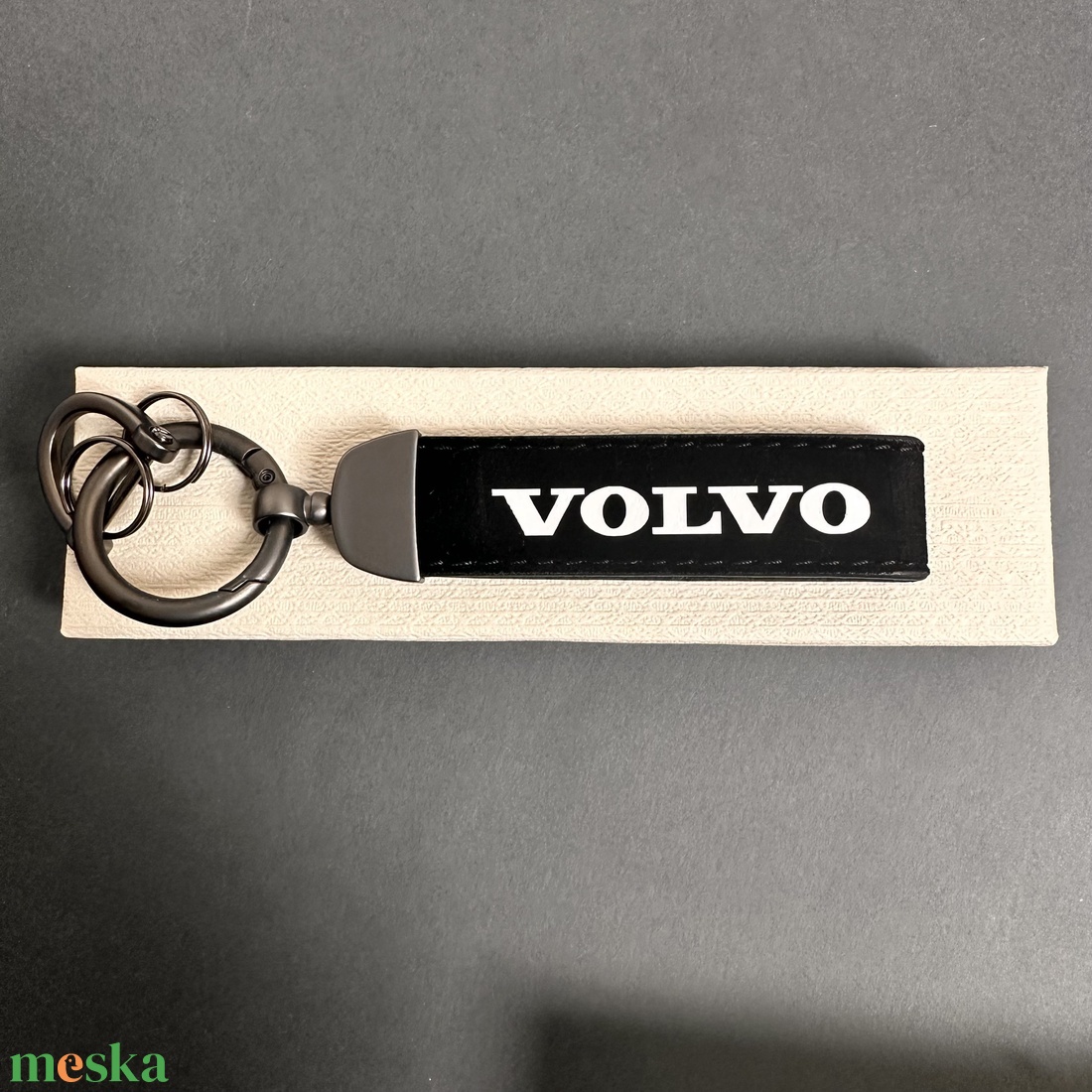 Volvo kulcstartó - táska & tok - kulcstartó & táskadísz - kulcstartó - Meska.hu Volvo kulcstartó - táska & tok - kulcstartó & táskadísz - kulcstartó - Meska.hu