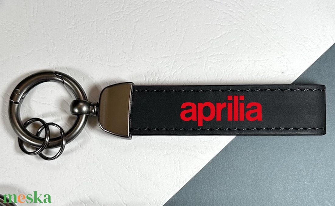 Aprilia kulcstartó - táska & tok - kulcstartó & táskadísz - kulcstartó - Meska.hu Aprilia kulcstartó - táska & tok - kulcstartó & táskadísz - kulcstartó - Meska.hu