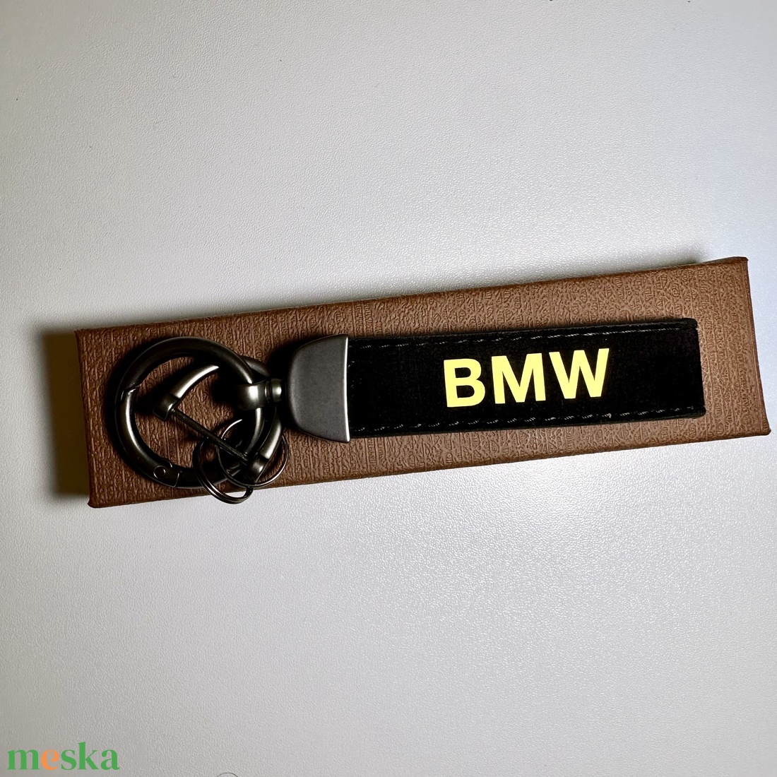BMW autós kulcstartó - táska & tok - kulcstartó & táskadísz - kulcstartó - Meska.hu