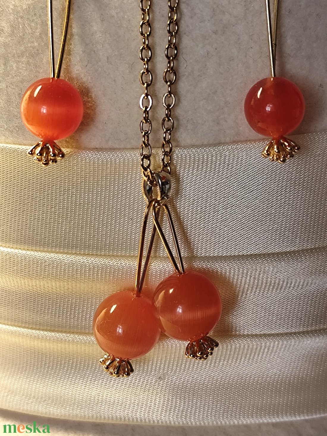 Ribizli fülbevaló és nyaklnc szett - ékszer - ékszerszett - Meska.hu