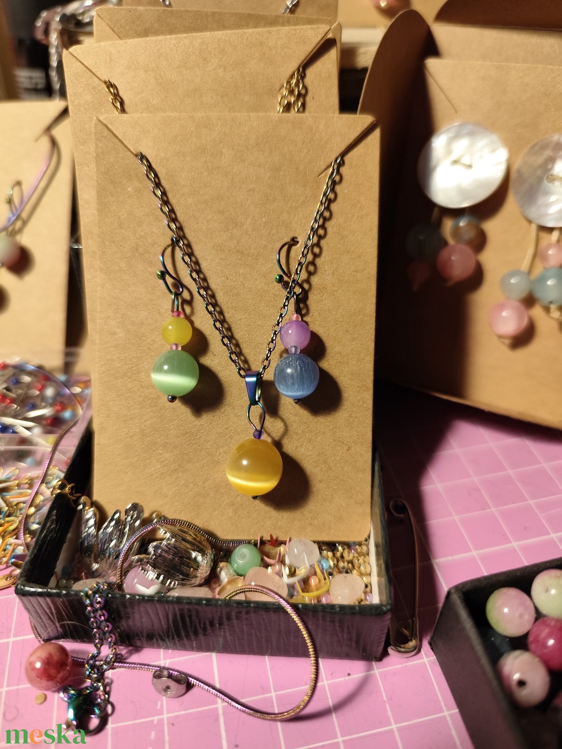 Szivárvány - ékszer - ékszerszett - Meska.hu