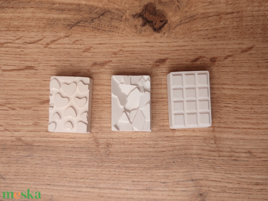 Csoki dísz, natúr, festhető - diy (csináld magad) - egységcsomag - Meska.hu Csoki dísz, natúr, festhető - diy (csináld magad) - egységcsomag - Meska.hu