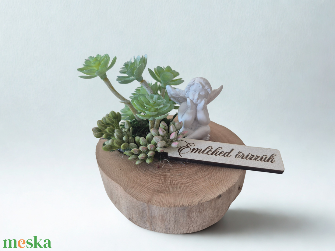 Kegyeleti dísz angyalkával  Emléked őrizzük - otthon & életmód - vallás - temetkezési tárgy - sírdísz, kegyeleti dísz - Meska.hu