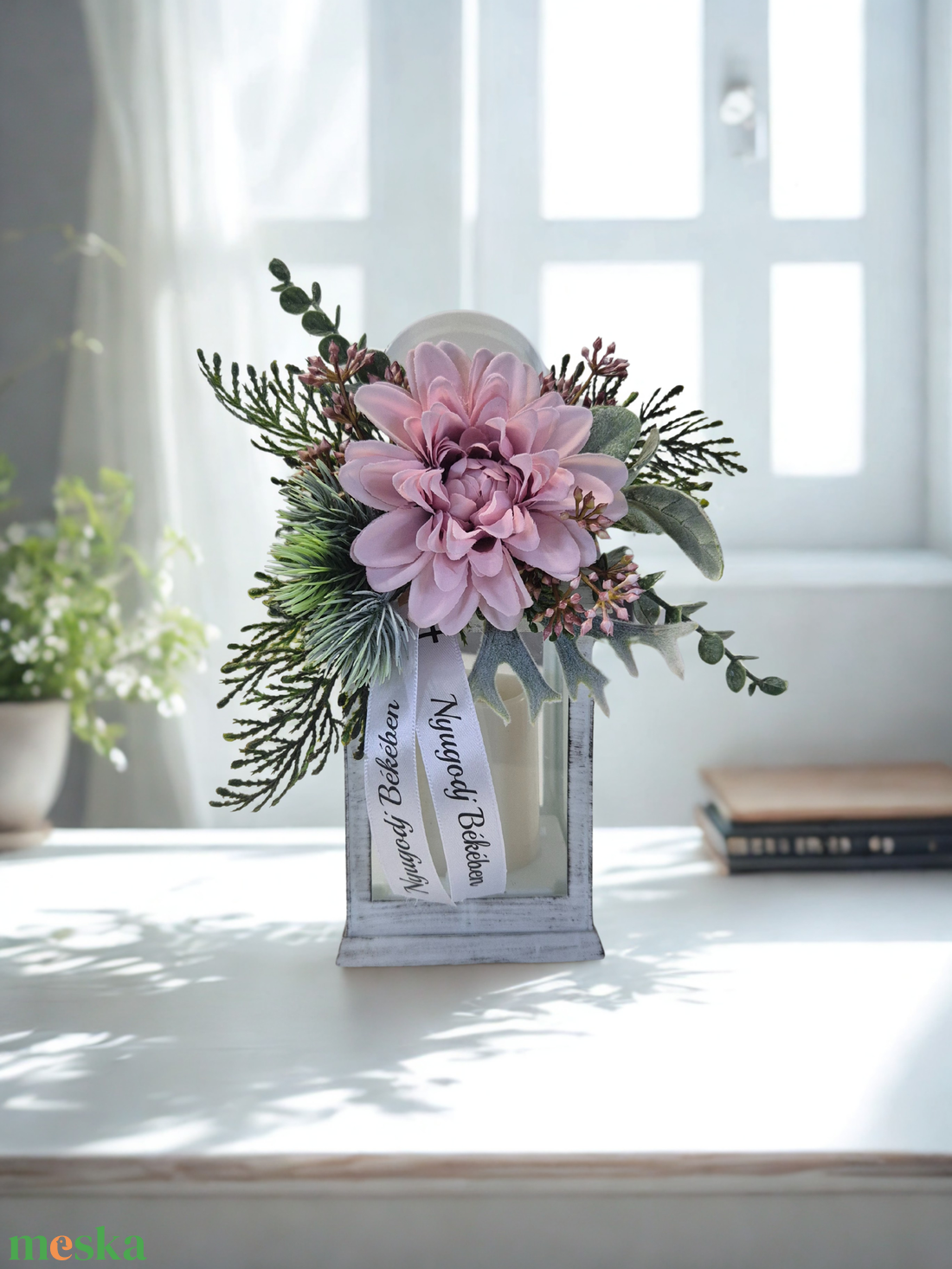 LED-es lámpás kegyeleti dísz pasztell lila dáliával - otthon & életmód - vallás - temetkezési tárgy - sírdísz, kegyeleti dísz - Meska.hu LED-es lámpás kegyeleti dísz pasztell lila dáliával - otthon & életmód - vallás - temetkezési tárgy - sírdísz, kegyeleti dísz - Meska.hu