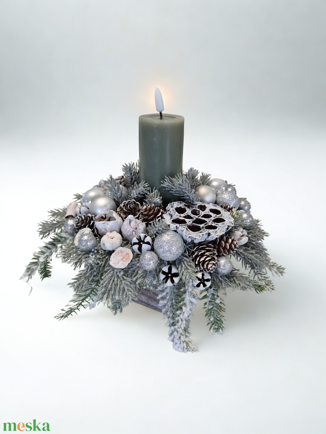 KENDEKOR természetes hatású karácsonyi asztaldísz   Téli elegancia - karácsony - karácsonyi lakásdekoráció - karácsonyi lakásdíszek - Meska.hu