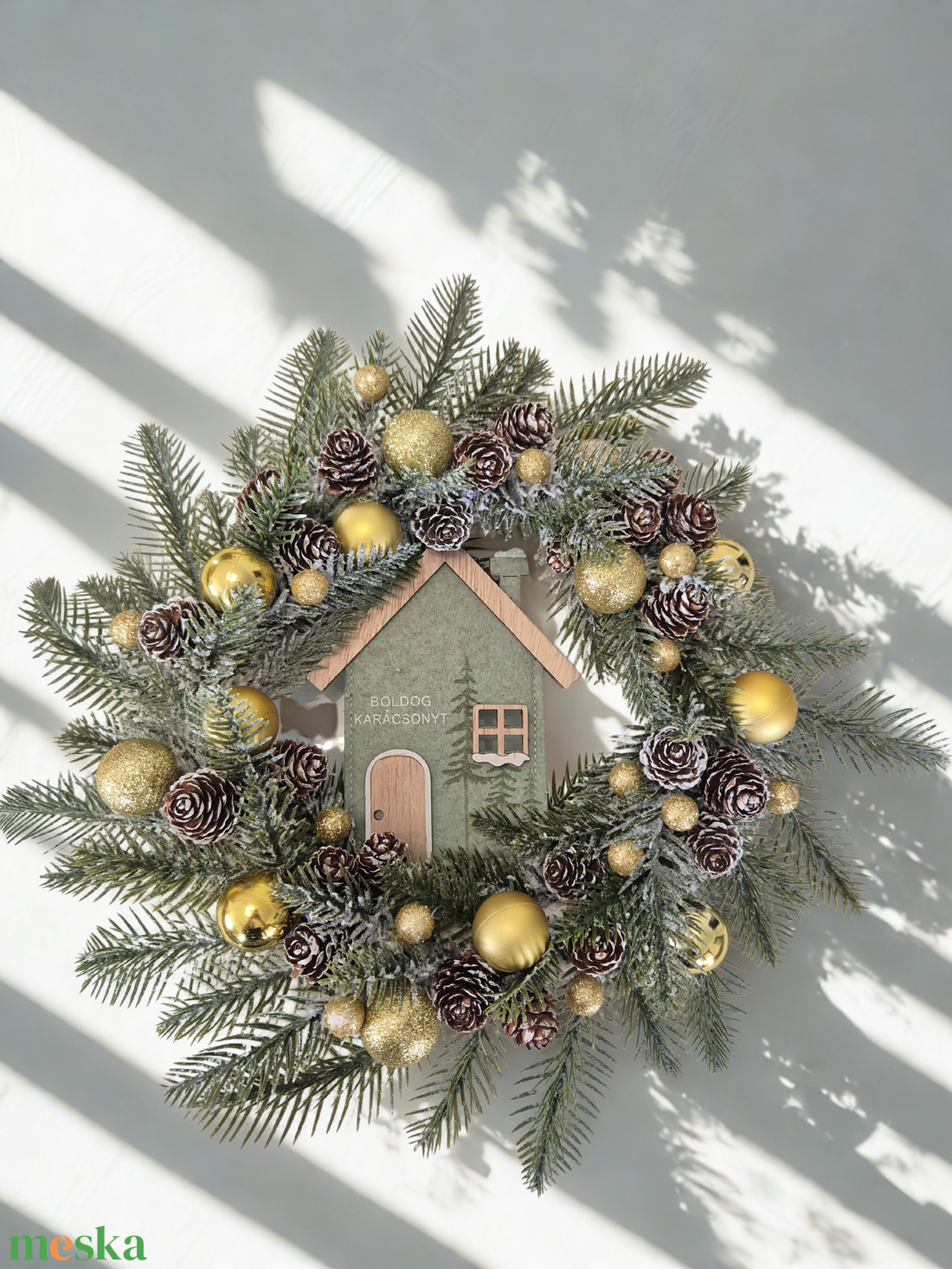 Zuzmarás Karácsonyi Kézműves Koszorú � Téli Házikós dekoráció - karácsony - adventi díszek - adventi ajtódísz - Meska.hu