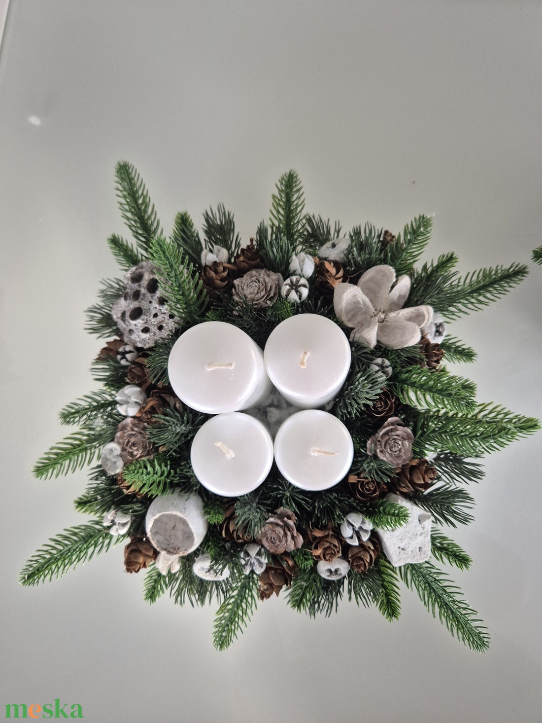 KENDEKOR természetes hatású karácsonyi asztaldísz  Fehér elegancia - karácsony - adventi díszek - adventi asztaldísz - Meska.hu