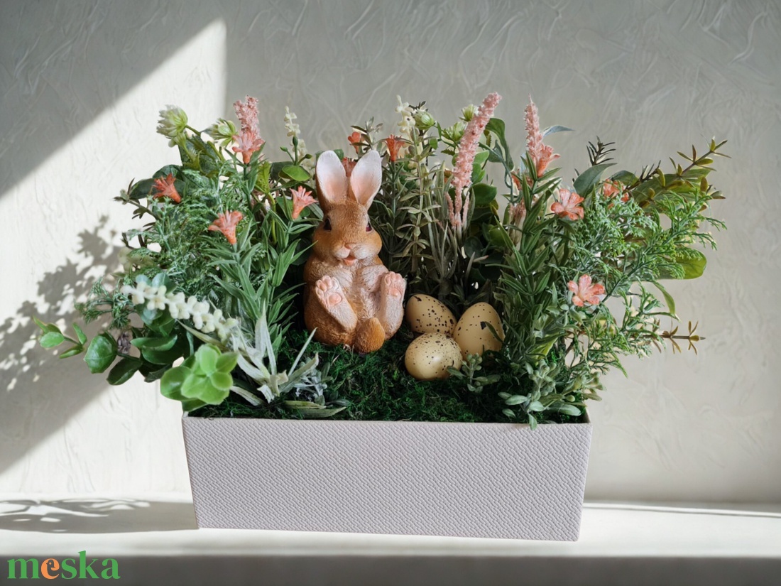 Húsvéti asztaldísz nyuszival � tavaszi kompozíció dobozban - otthon & életmód - dekoráció - asztal és polc dekoráció - asztaldísz - Meska.hu