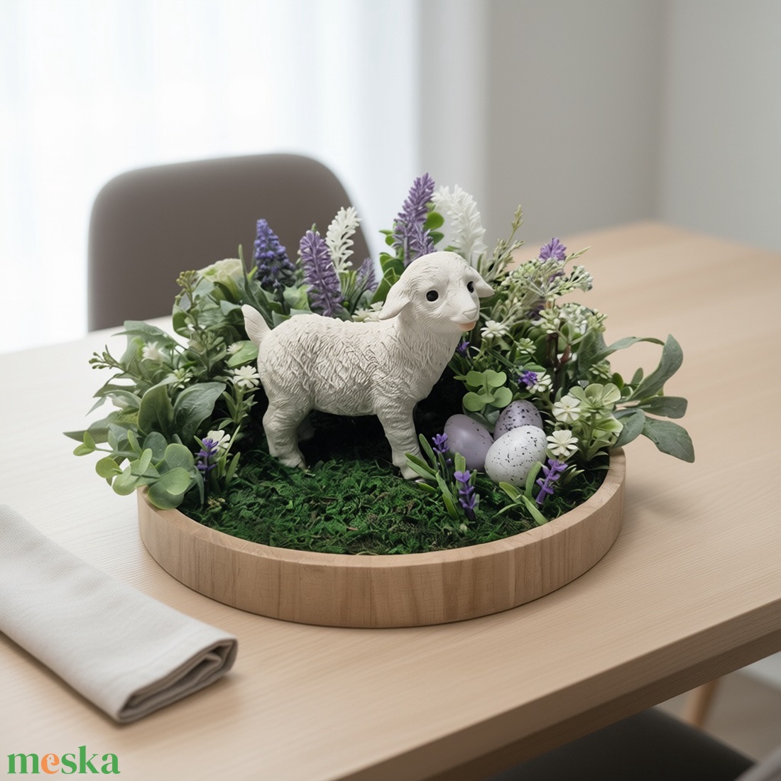 Bárányos asztaldísz fa tálcán � természetes hatású dekoráció - otthon & életmód - dekoráció - asztal és polc dekoráció - asztaldísz - Meska.hu
