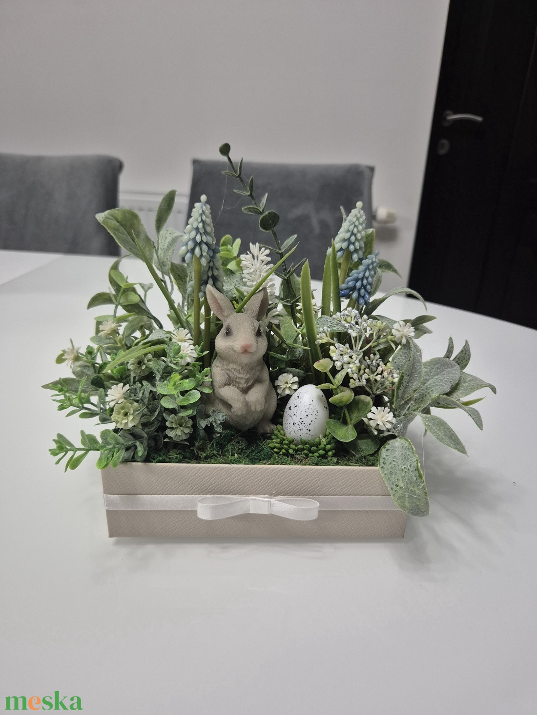 Letisztult húsvéti asztaldísz nyuszival � tavaszi KENDEKOR dekoráció dobozban - otthon & életmód - dekoráció - asztal és polc dekoráció - asztaldísz - Meska.hu