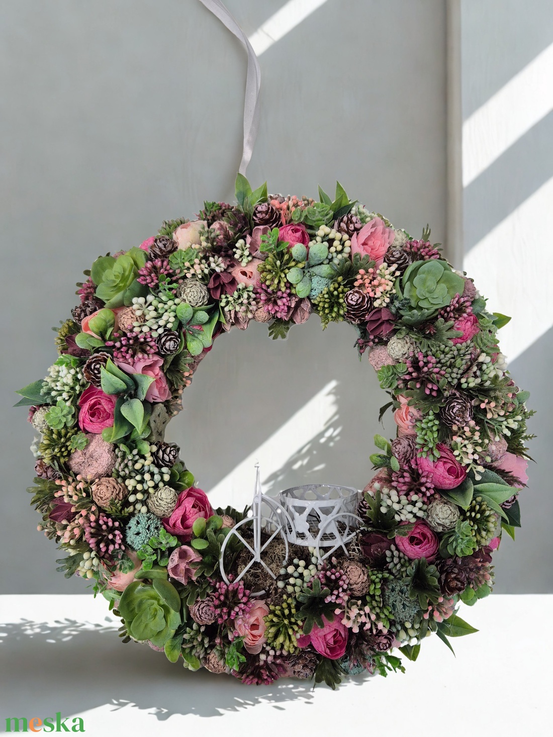 Virágos tavaszi-nyári ajtódísz - nagyméretű elegáns kopogtató - otthon & életmód - dekoráció - ajtó- és ablak dekoráció - ajtódísz & kopogtató - Meska.hu