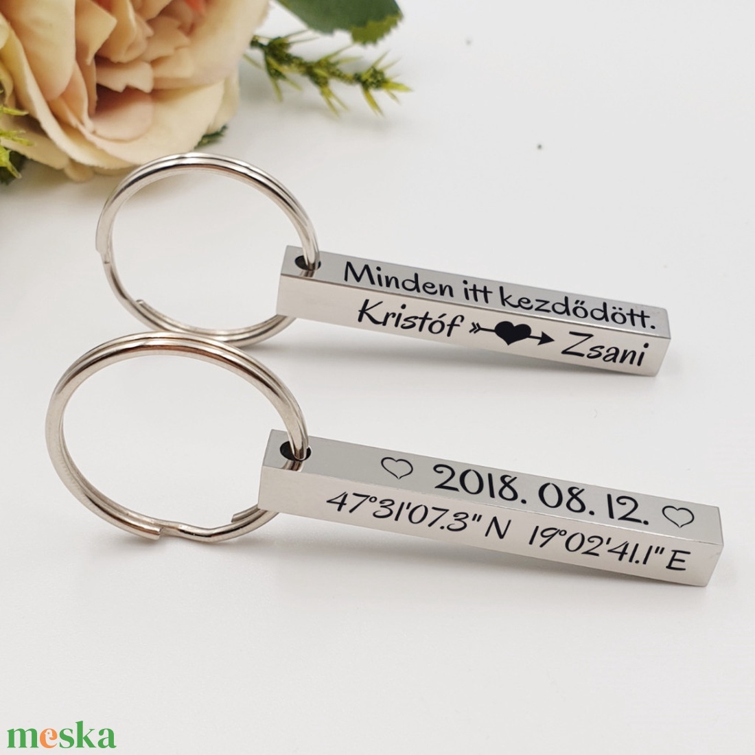 Gravírozott kulcstartó GPS koordinátákkal - Minden itt kezdődött... - táska & tok - kulcstartó & táskadísz - kulcstartó - Meska.hu