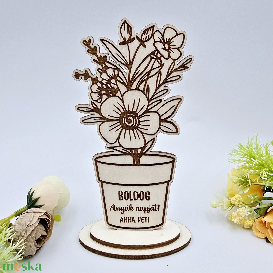 Anyák napi ajándék, asztali dísz egyedi névvel - otthon & életmód - dekoráció - asztal és polc dekoráció - asztaldísz - Meska.hu