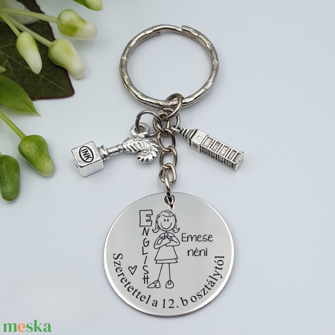 Ajándék angoltanárnőnek ballagásra, pedagógusnapra, tanév végére - Gravírozott grafikás ballagási kulcstartó 1_41. - táska & tok - kulcstartó & táskadísz - kulcstartó - Meska.hu