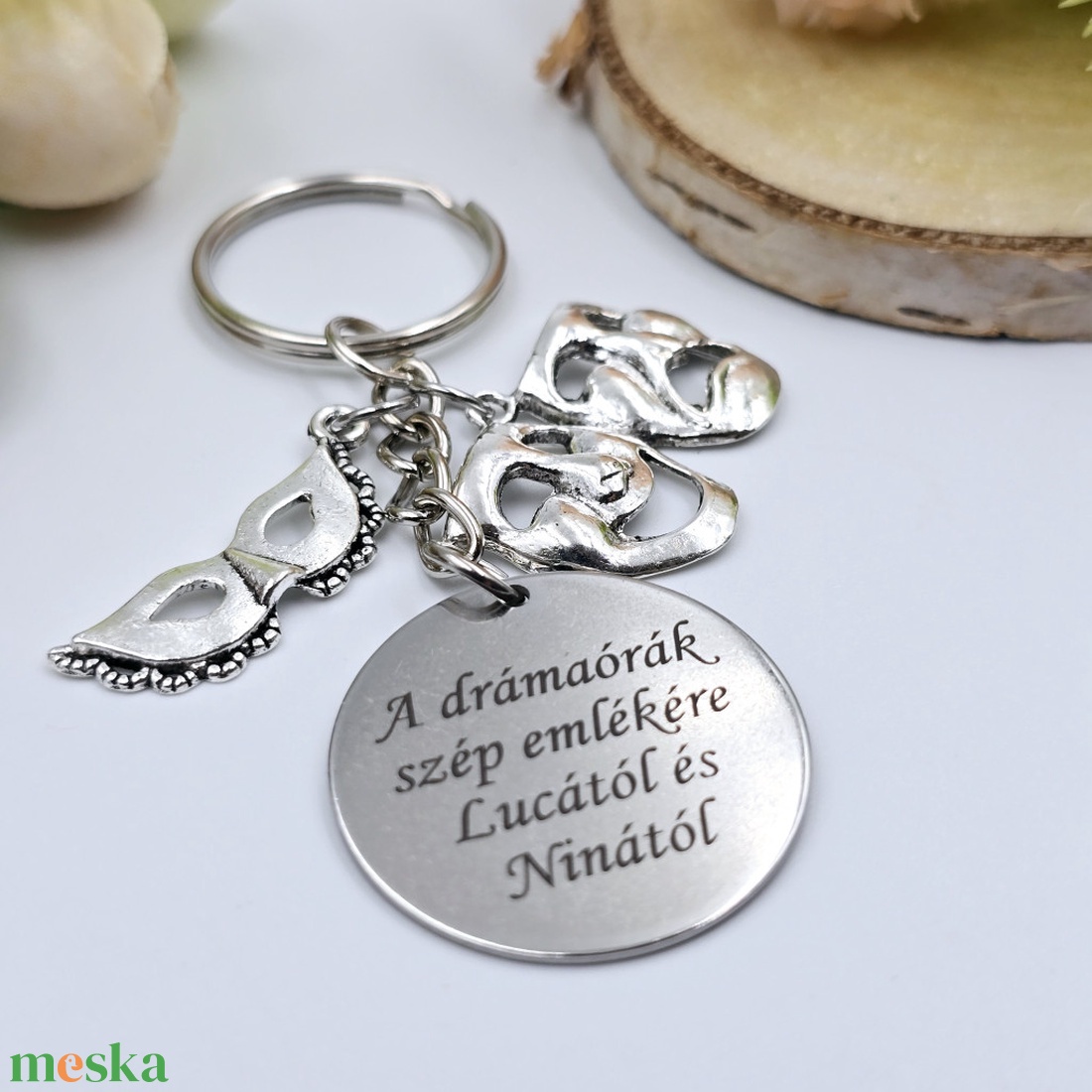 Ajándék drámatanároknak ballagásra, pedagógusnapra, tanév végére - Gravírozott szöveges ballagási kulcstartó 1. - táska & tok - kulcstartó & táskadísz - kulcstartó - Meska.hu