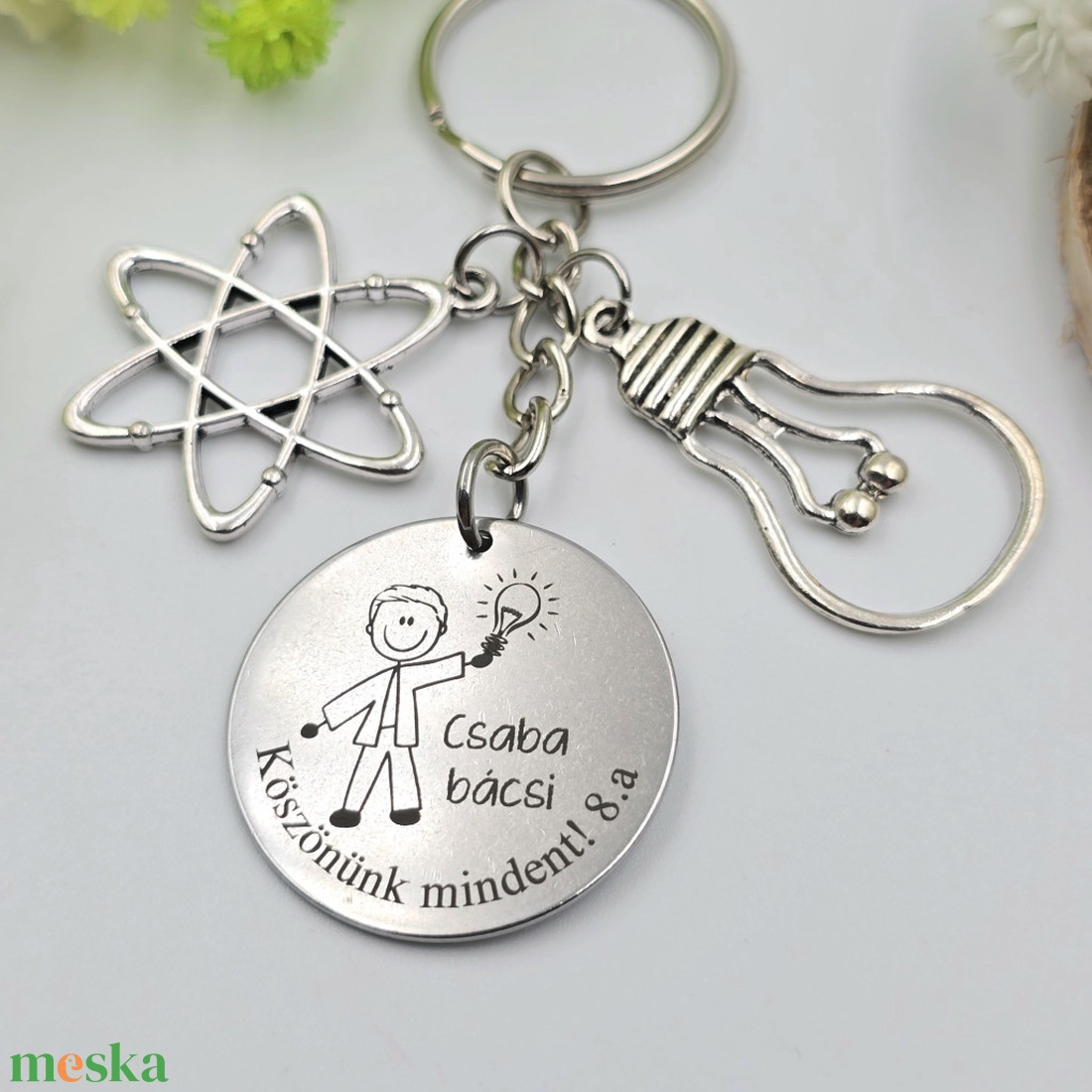 Ajándék fizikatanárnak ballagásra, pedagógusnapra, tanév végére - Gravírozott grafikás ballagási kulcstartó 1_32. - táska & tok - kulcstartó & táskadísz - kulcstartó - Meska.hu
