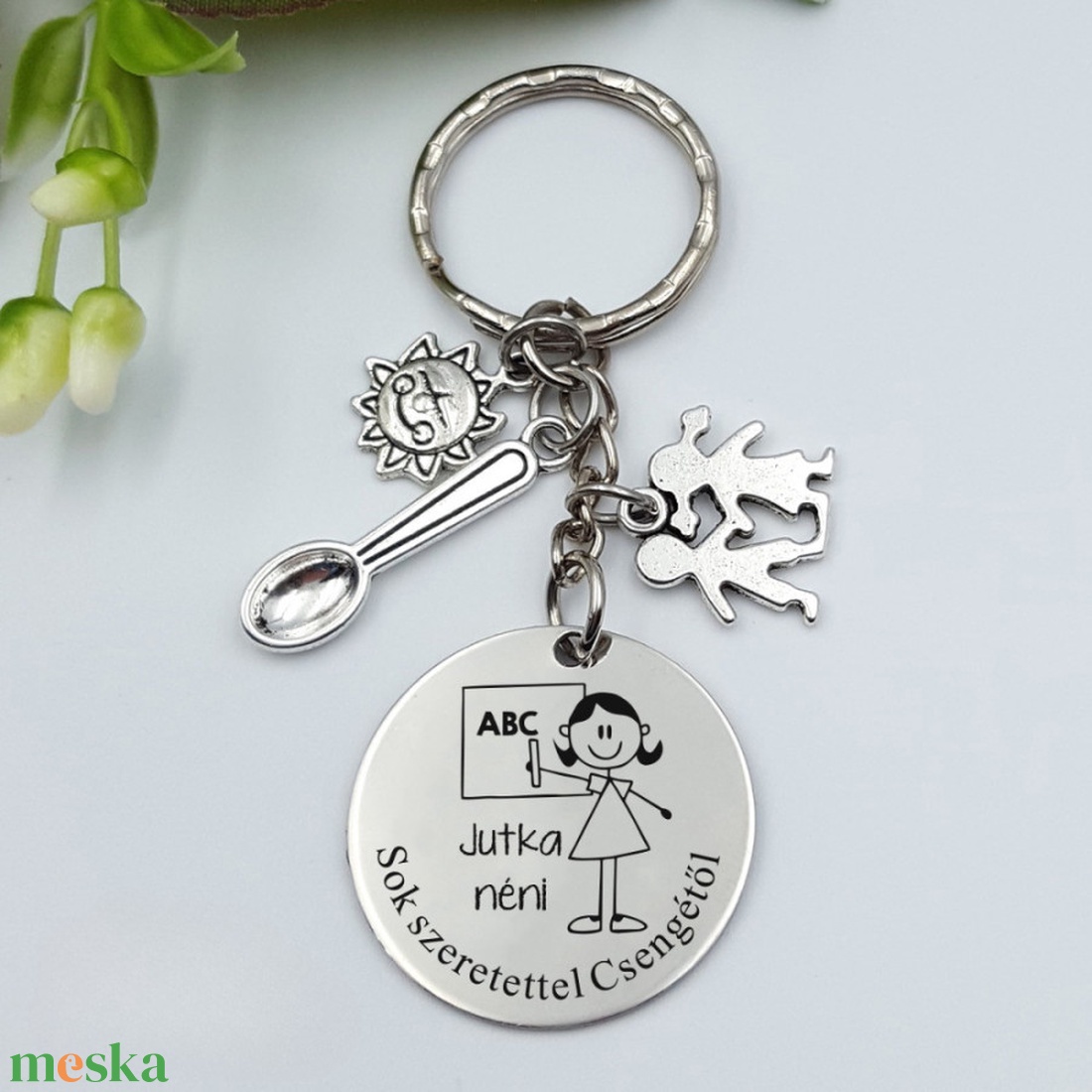 Ajándék napközis tanárnőnek ballagásra, pedagógusnapra, tanév végére - Gravírozott grafikás ballagási kulcstartó 1_13. - táska & tok - kulcstartó & táskadísz - kulcstartó - Meska.hu