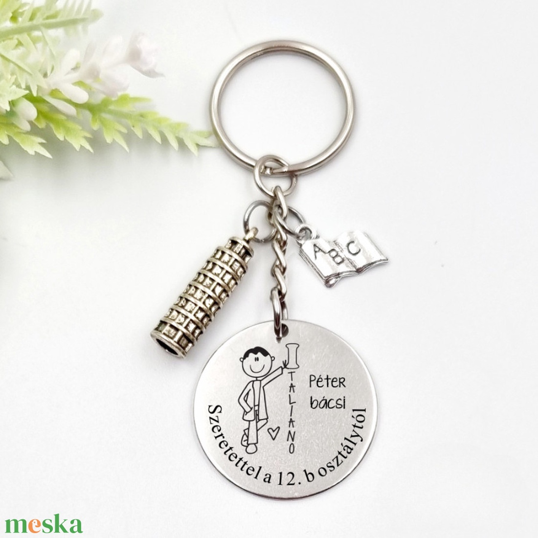 Ajándék olasztanárnak ballagásra, pedagógusnapra, tanév végére - Gravírozott grafikás ballagási kulcstartó 1_72. - táska & tok - kulcstartó & táskadísz - kulcstartó - Meska.hu