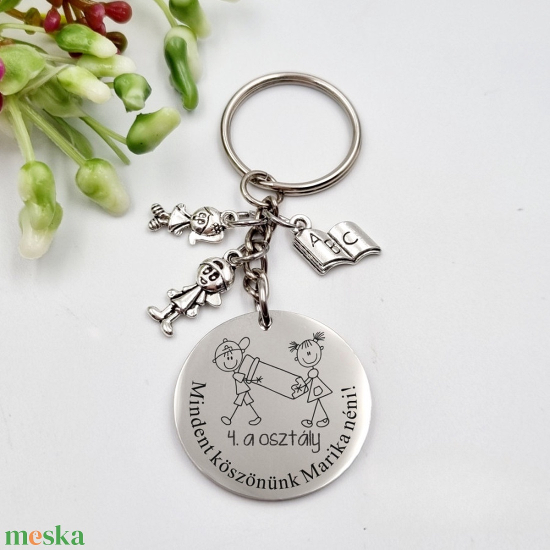 Ajándék tanító néninek ballagásra, pedagógusnapra, tanév végére - Gravírozott grafikás ballagási kulcstartó 1_10. - táska & tok - kulcstartó & táskadísz - kulcstartó - Meska.hu