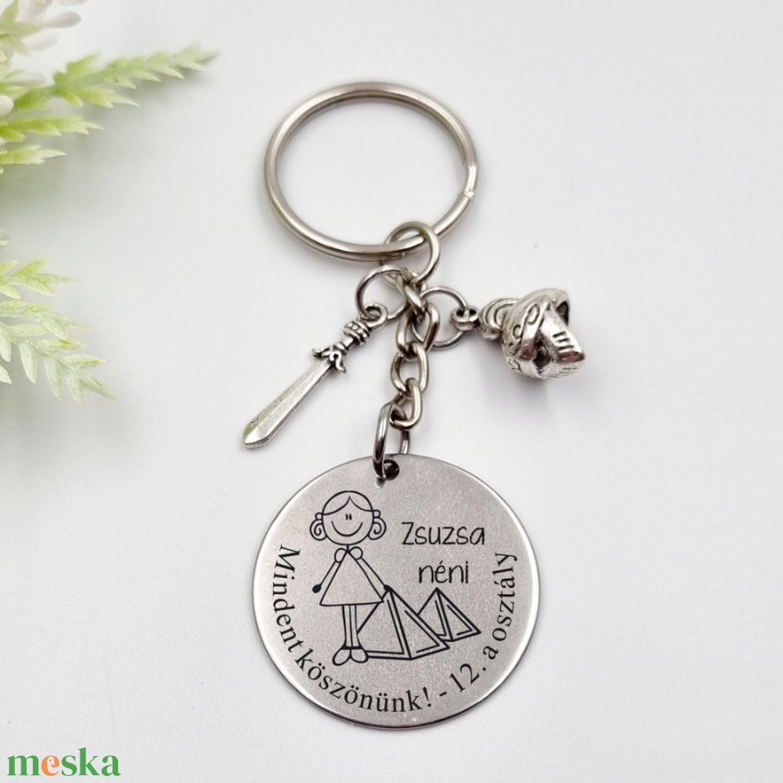Ajándék történelemtanárnőnek ballagásra, pedagógusnapra, tanév végére - Gravírozott grafikás ballagási kulcstartó 5_46. - táska & tok - kulcstartó & táskadísz - kulcstartó - Meska.hu