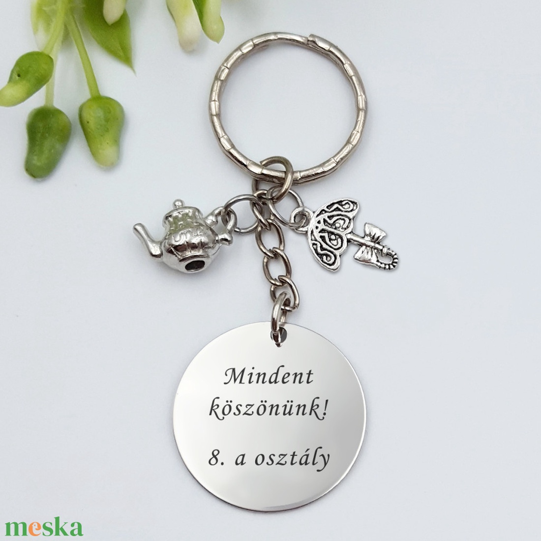 Angol tanároknak ajándék ballagásra, pedagógusnapra, tanév végére - Gravírozott szöveges ballagási kulcstartó 3. - táska & tok - kulcstartó & táskadísz - kulcstartó - Meska.hu