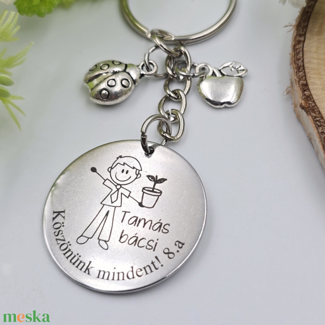 Ajándék biológiatanárnak ballagásra, pedagógusnapra, tanév végére - Gravírozott grafikás ballagási kulcstartó 2_26. - táska & tok - kulcstartó & táskadísz - kulcstartó - Meska.hu