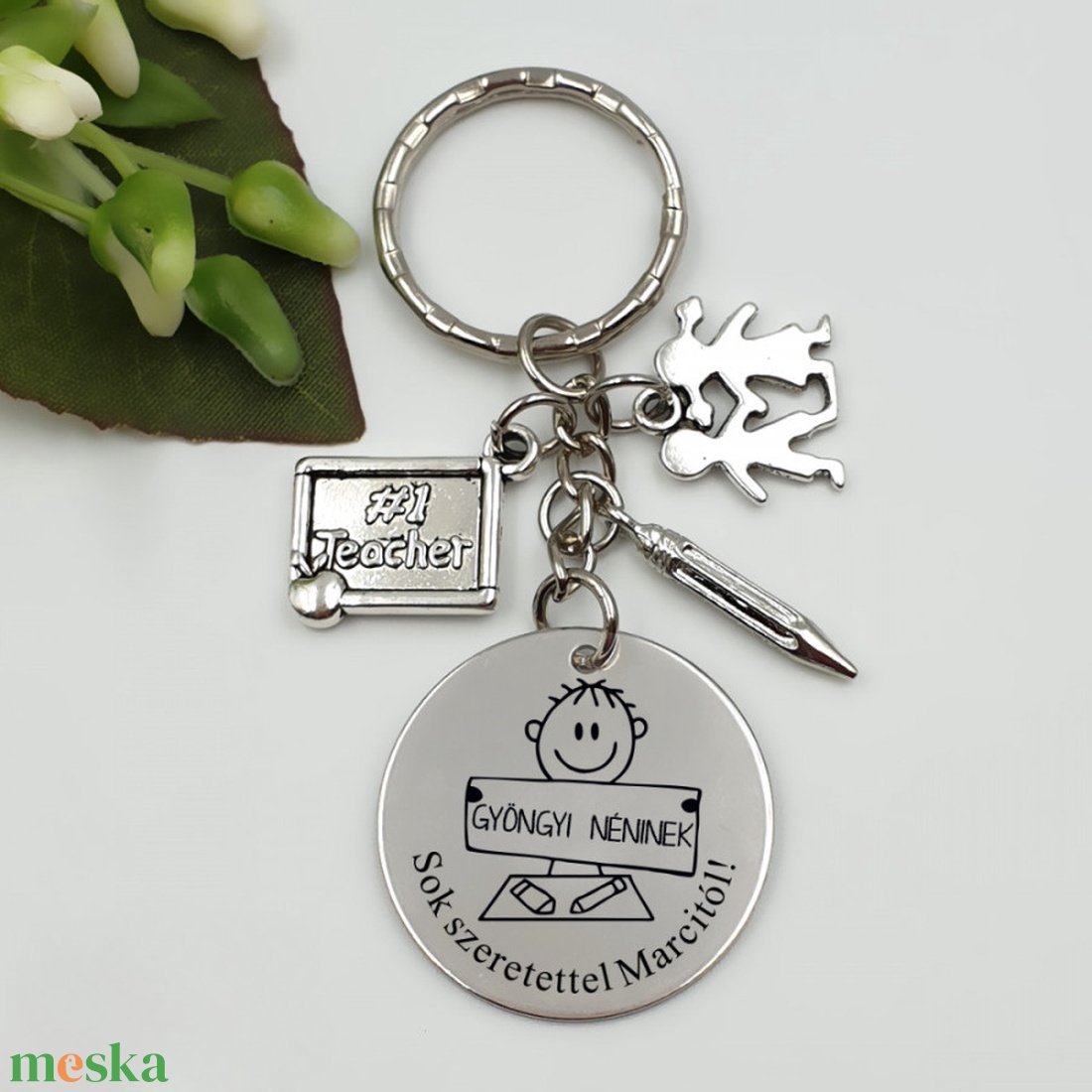 Ajándék tanító néninek ballagásra, pedagógusnapra, tanév végére - Gravírozott grafikás ballagási kulcstartó 3_11. - táska & tok - kulcstartó & táskadísz - kulcstartó - Meska.hu